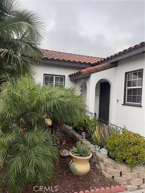 South Gate, CA 90280,10430 San Jose Avenue