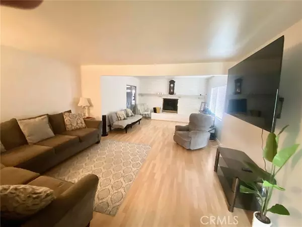 Whittier, CA 90604,9908 Ceres Avenue