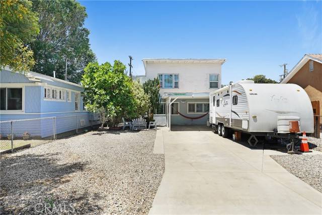 5025 4th Avenue, Los Angeles, CA 90043