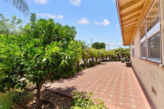 Anaheim, CA 92806,2103 E Nura Place