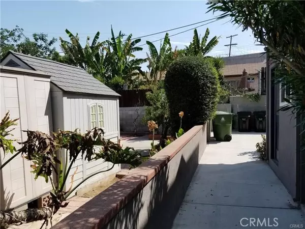 Los Angeles, CA 90032,3823 Stockbridge Avenue #3