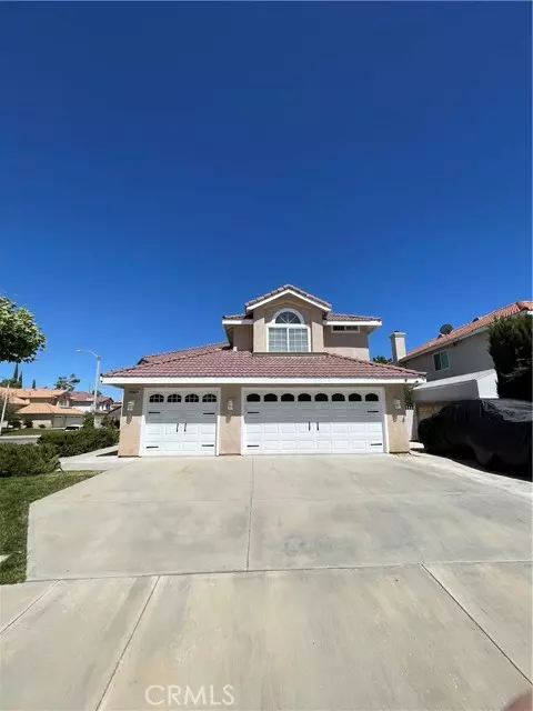 Lancaster, CA 93536,44352 Fine Circle
