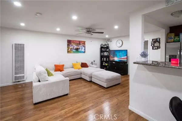 Compton, CA 90222,1319 E 142nd Street