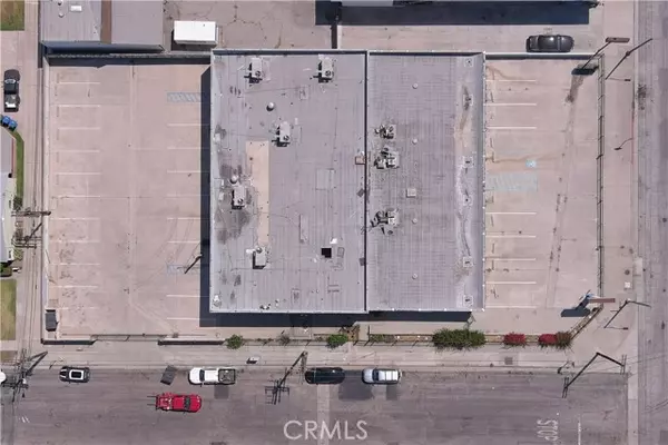 South Gate, CA 90280,13180 Paramount Boulevard