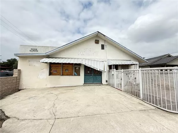 Paramount, CA 90723,15359 Illinois Avenue