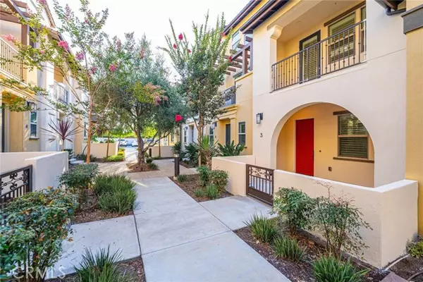 Santa Ana, CA 92704,3810 W Kent Ave #3