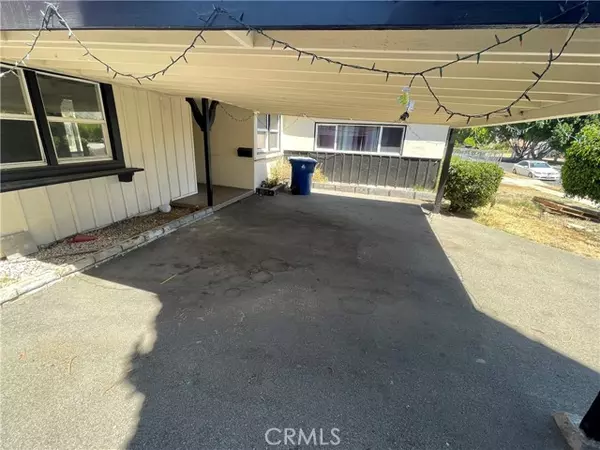 Sun Valley (los Angeles), CA 91352,13229 Schoenborn Street