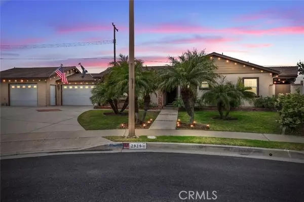 2929 E Hamilton Avenue, Orange, CA 92867