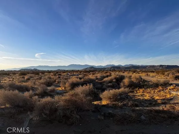 Lancaster, CA 93536,0 Avenue M-10