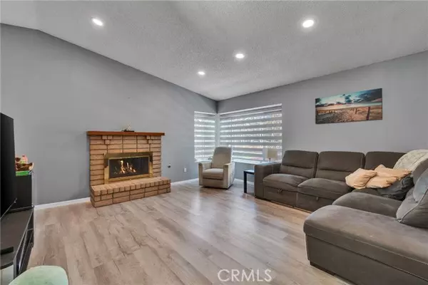 2885 Heller Drive, Jurupa Valley, CA 92509