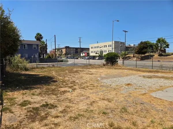 Los Angeles, CA 90061,452 Laconia Boulevard