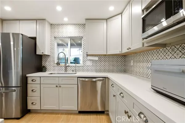 Whittier, CA 90602,9009 Bluford Avenue