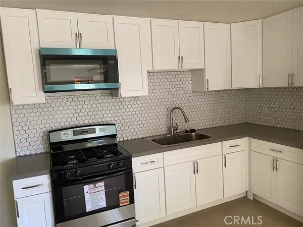 1223 W Avenue H12, Lancaster, CA 93534