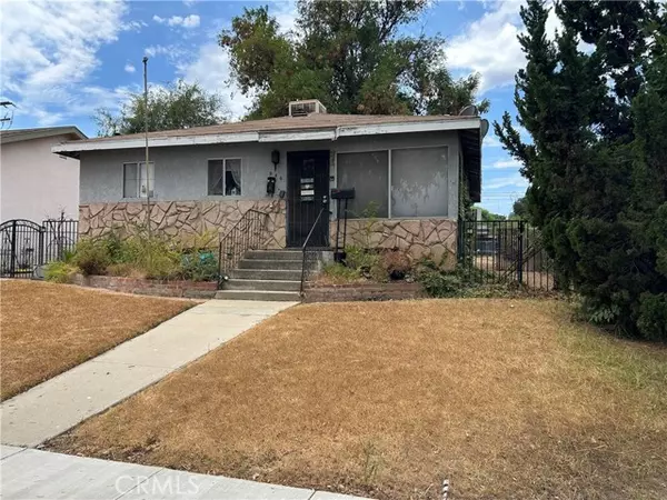 946 Cedar Street, Corona, CA 92879