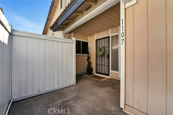 Corona, CA 92882,1107 Border Avenue