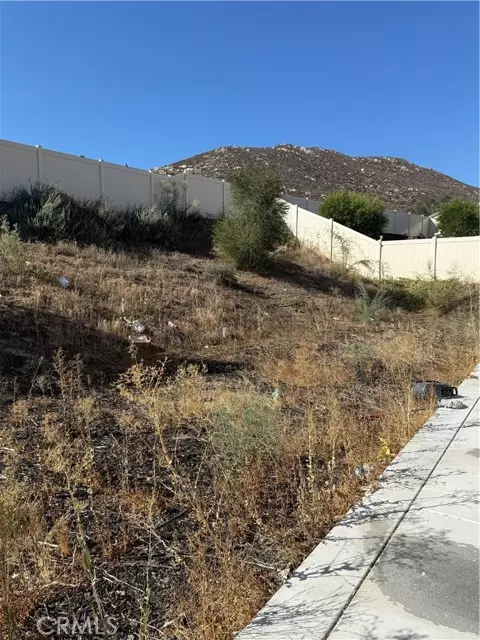 Winchester, CA 92596,32201 Rambling Court