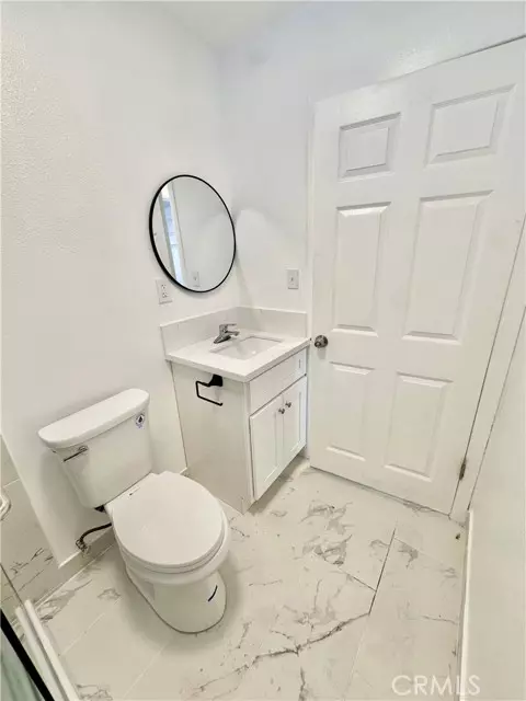 Los Angeles, CA 90011,4172 Dorsey Street