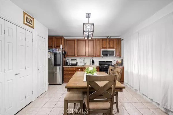 Los Angeles, CA 90011,765 E 52nd Place