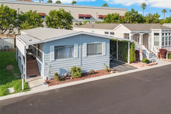 Artesia, CA 90701,19127 Pioneer Boulevard #9