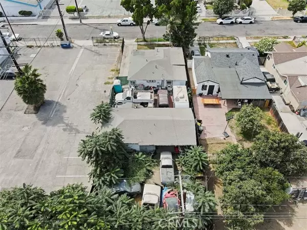Compton, CA 90221,116 N Holly Avenue