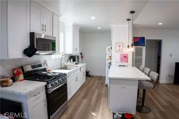 Compton, CA 90220,218 W Johnson Street