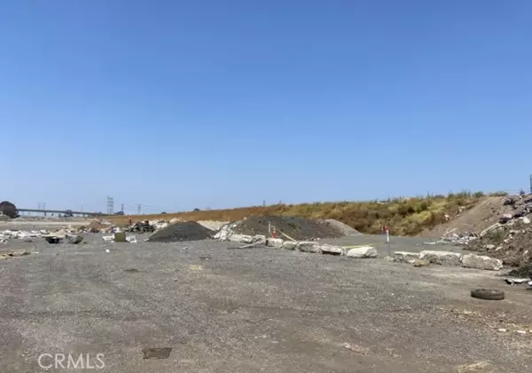 Paramount, CA 90723,3 Rosecrans Avenue