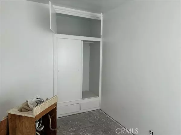 Compton, CA 90222,917 W 130th