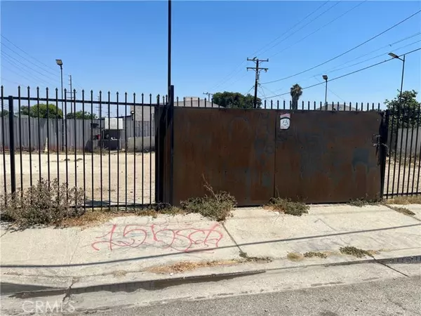 Compton, CA 90220,1498 W Compton