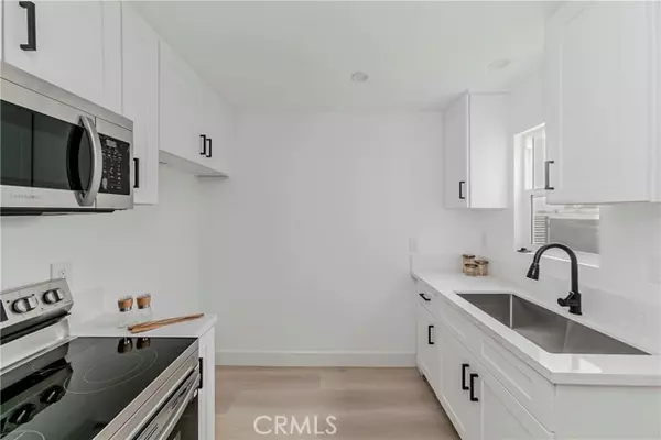 Bell Gardens, CA 90201,6818 Florence Place