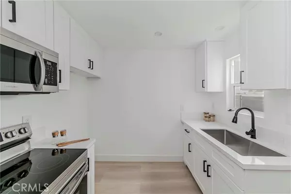 Bell Gardens, CA 90201,6818 Florence Place