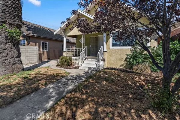 Los Angeles, CA 90003,205 E 64th