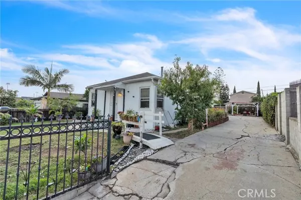 Los Angeles, CA 90061,134 W 113th