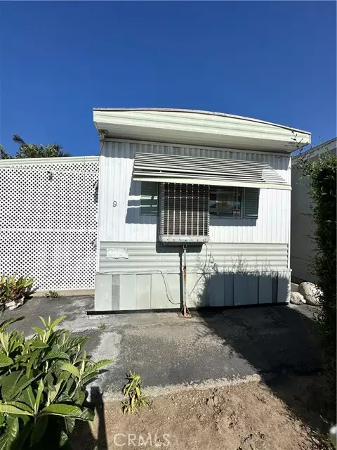 11825 Washington #9, Whittier, CA 90606