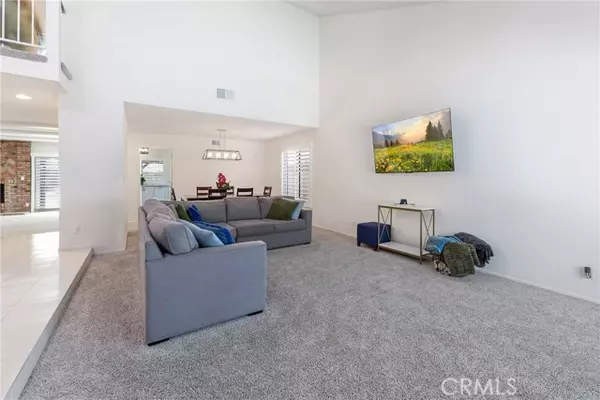 Winnetka (los Angeles), CA 91306,20448 Arminta