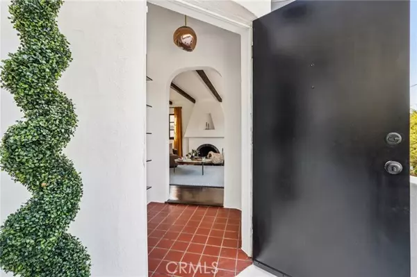 Silver Lake, CA 90026,1726 N Occidental