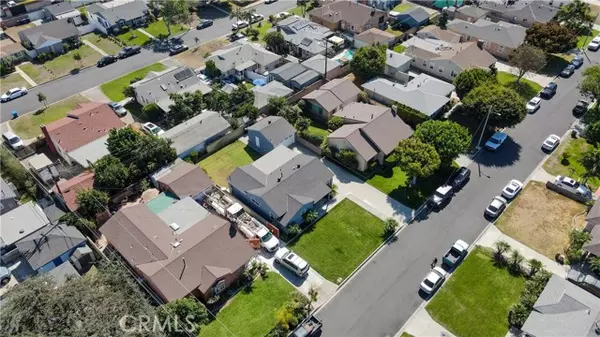 Downey, CA 90242,12614 Gneiss