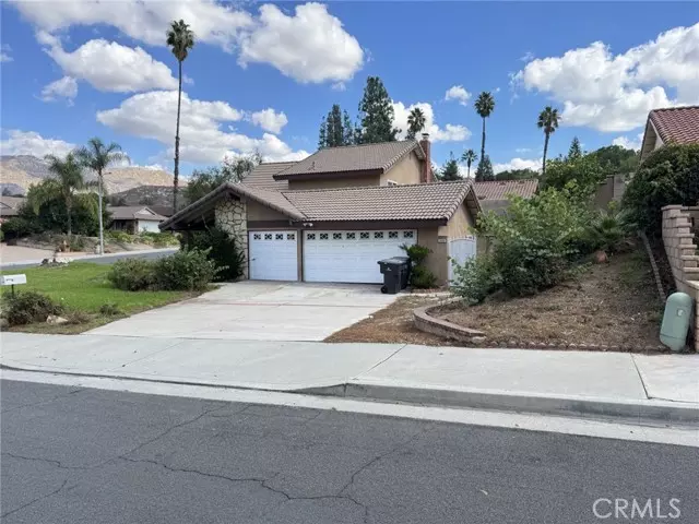 Riverside, CA 92506,5600 Via Junipero Serra