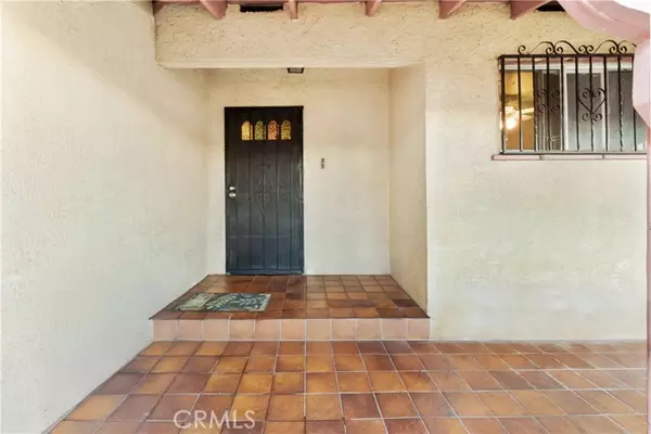 Compton, CA 90220,109 W Glencoe