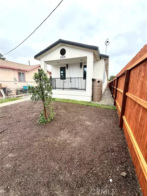 10816 Willowbrook, Los Angeles, CA 90059