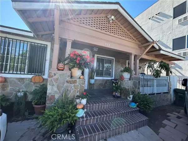 Los Angeles, CA 90003,222 W 87th