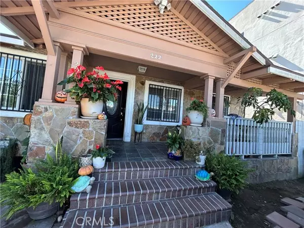 Los Angeles, CA 90003,222 W 87th