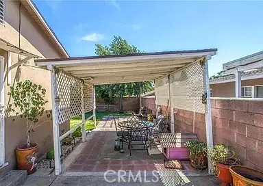 Fontana, CA 92335,15937 Manzanita