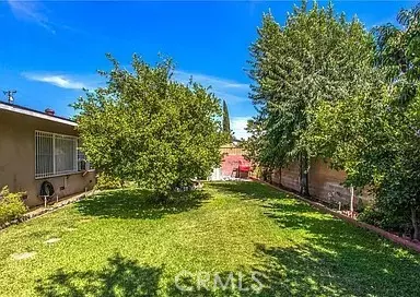 Fontana, CA 92335,15937 Manzanita