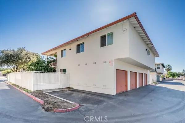 Redlands, CA 92374,1117 Oxford