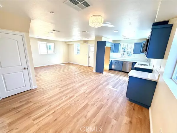 Wilmington (los Angeles), CA 90744,829 W G