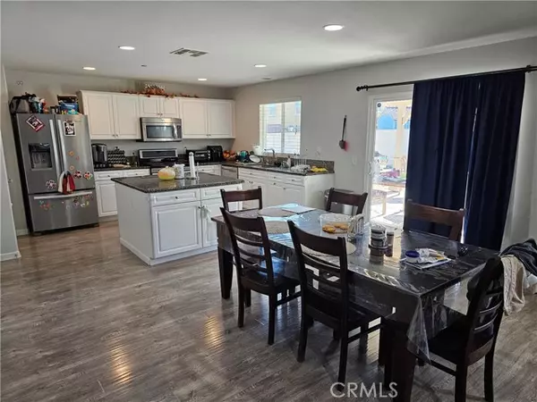 Lancaster, CA 93535,43238 Elizabeth