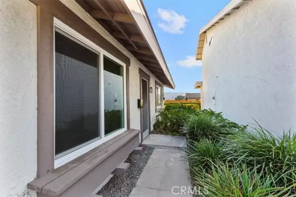 Yorba Linda, CA 92886,20002 Wrightwood Court #31