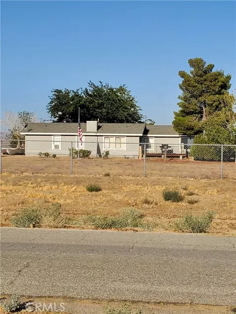 Lancaster, CA 93536,255 W Avenue B-10