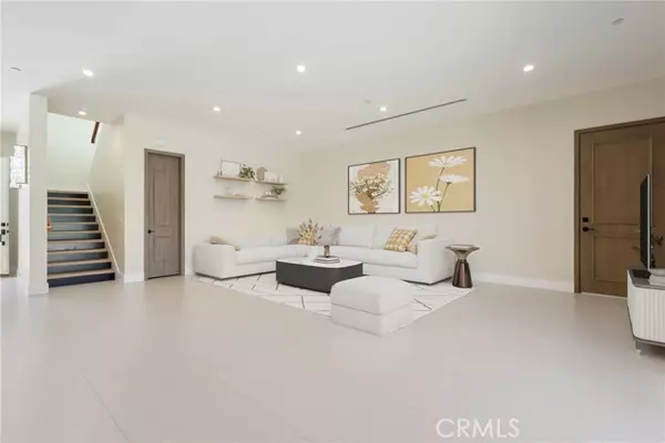 Bellflower, CA 90706,10347 Mapledale Street