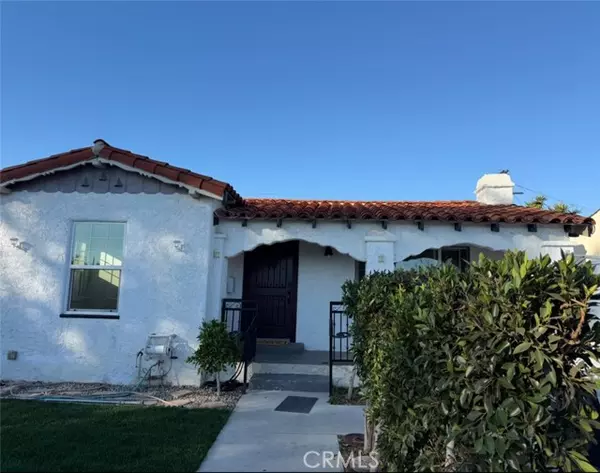 715 W 104th St, Los Angeles, CA 90044